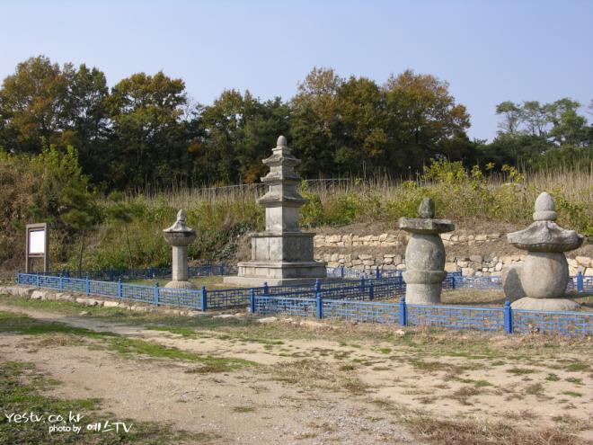 영광 신천리 삼층석탑