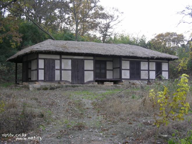 영광 연안김씨종택