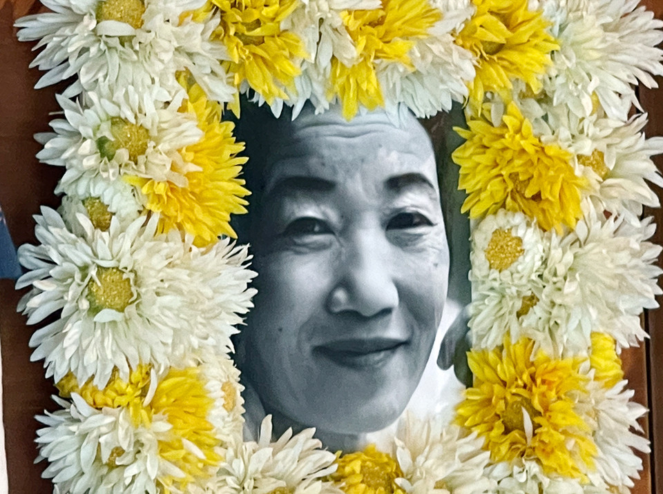 광주 무등산 문빈정사 극락전에 모셔져 있는 공옥진 여사의 유해와 영정