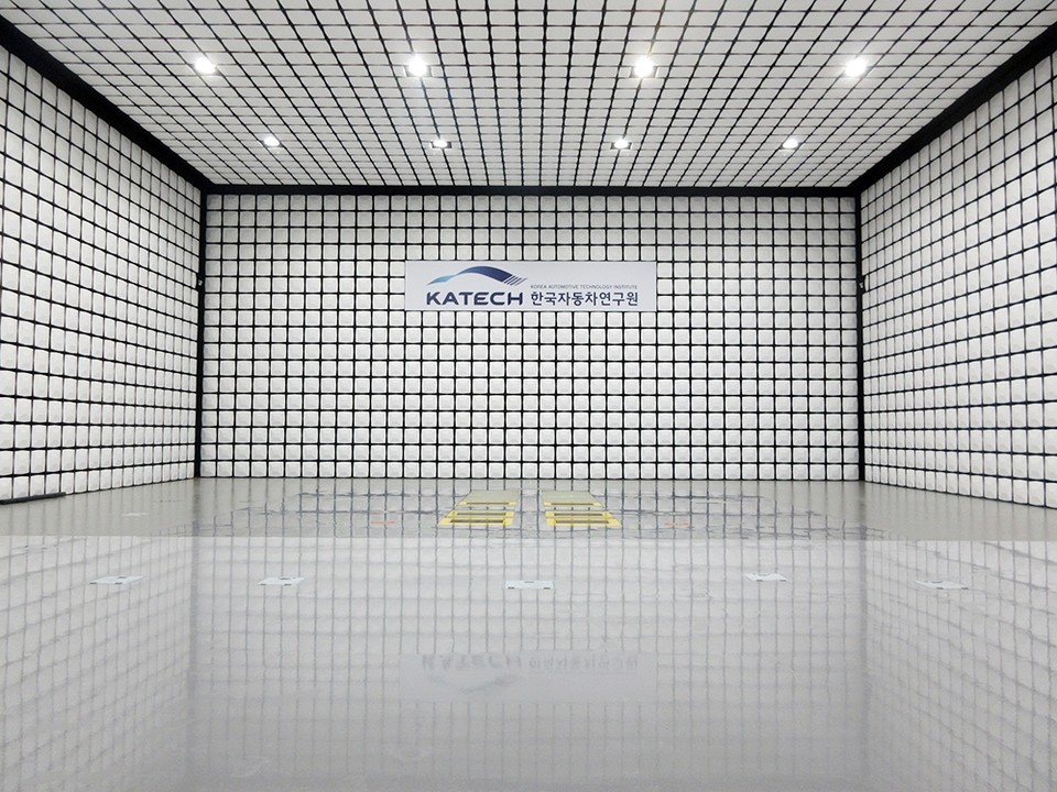 대형 전기차 및 수소전기차용 10m 실차 챔버